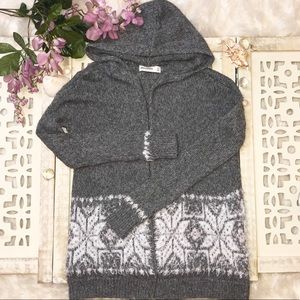 Abercrombie & Fitch grey & white hooded Cardi med